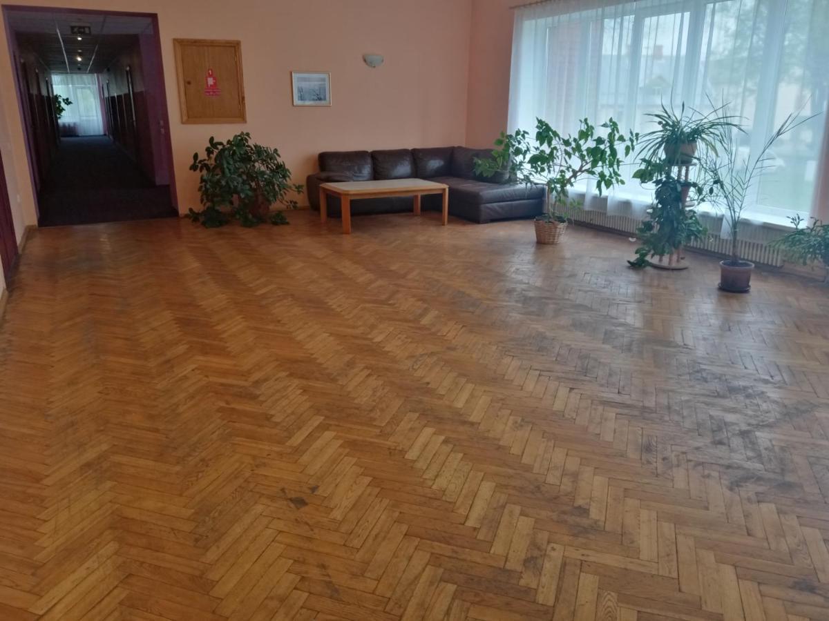 Gamma Hotel Līvāni Εξωτερικό φωτογραφία