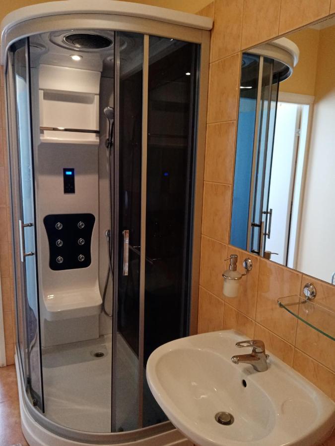 Gamma Hotel Līvāni Εξωτερικό φωτογραφία