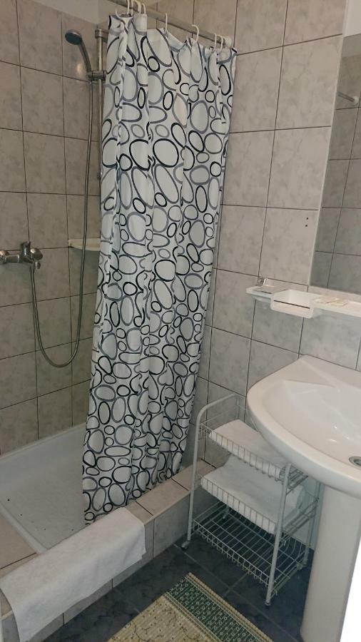Gamma Hotel Līvāni Εξωτερικό φωτογραφία