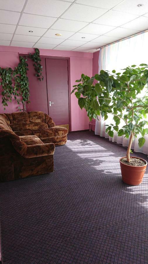 Gamma Hotel Līvāni Εξωτερικό φωτογραφία