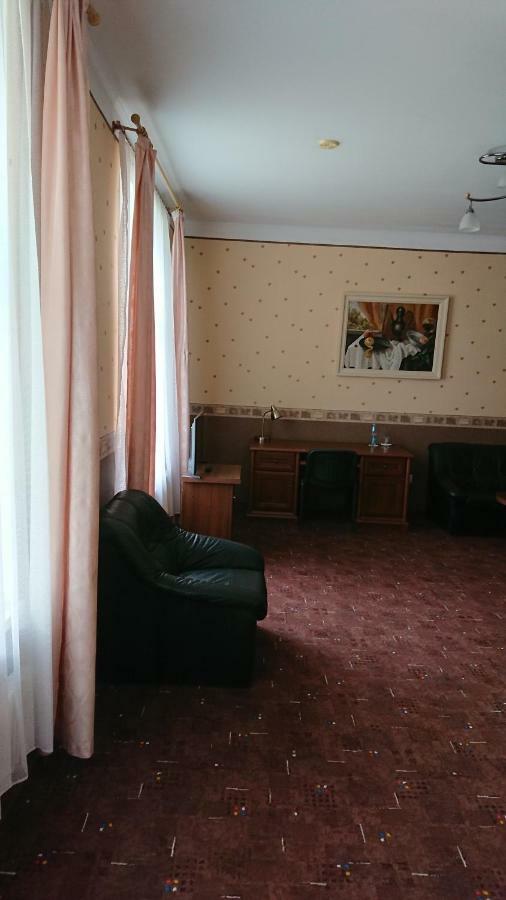 Gamma Hotel Līvāni Εξωτερικό φωτογραφία